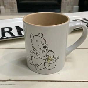 🐝Disney Winnie the Pooh “Bee Kind” Ceramic Mug